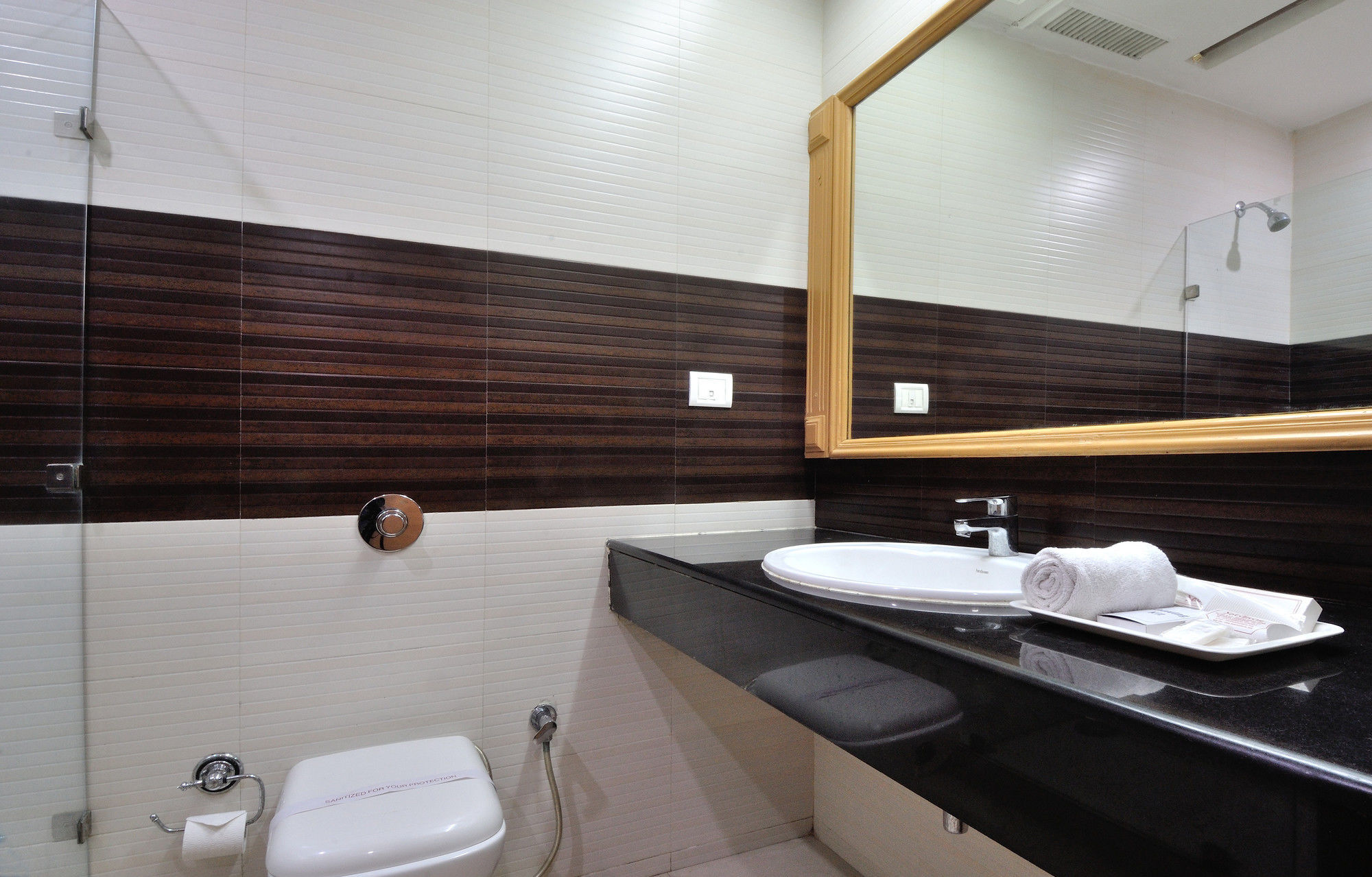 Hotel Solitaire Chandigarh - 10 Mins From Railway Station Экстерьер фото