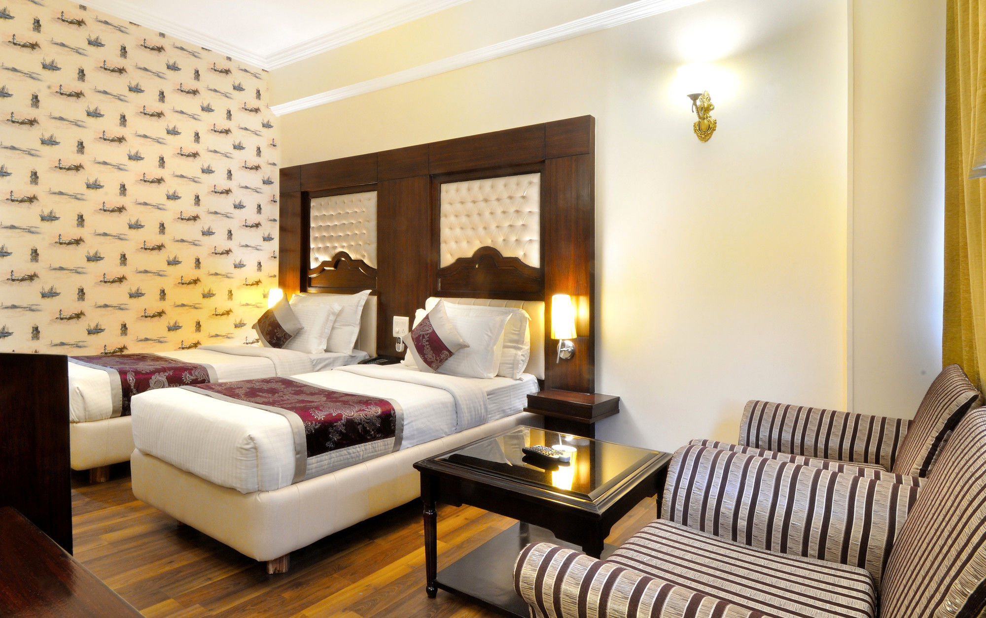Hotel Solitaire Chandigarh - 10 Mins From Railway Station Экстерьер фото